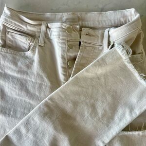 MOTHER Women's Off-White Distressed Hem Jeans